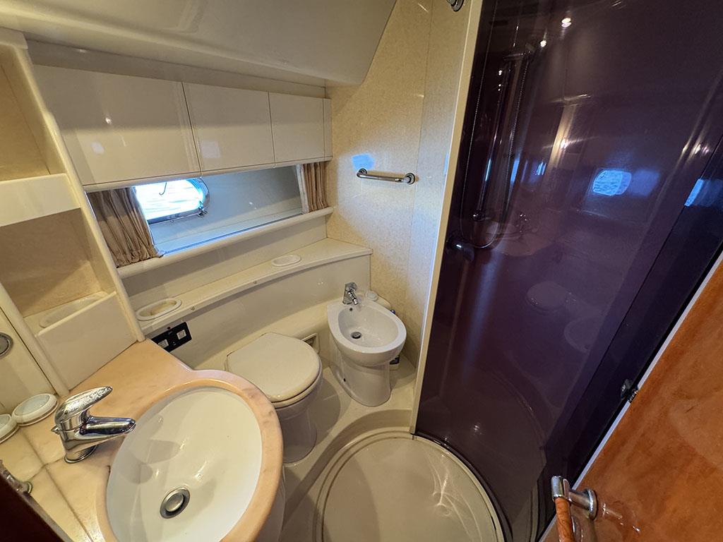 1999 FERRETTI YACHTS 53 